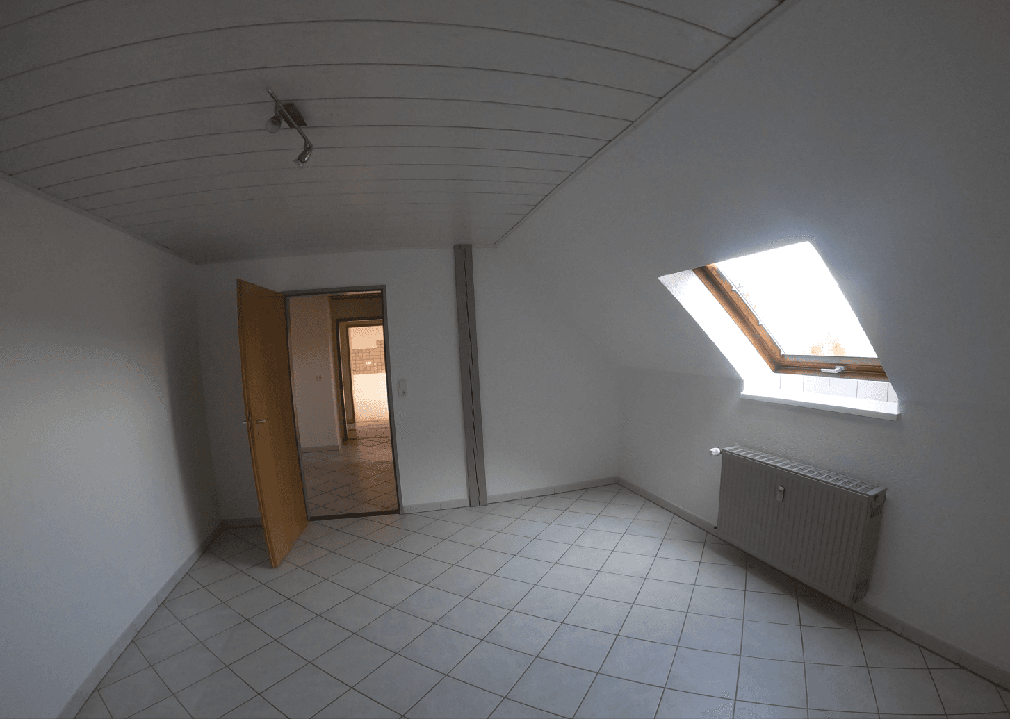 Predaj domu 232 m², pozemek 466 m², Bürgermeister-Regitz-Str. 61, Neunkirchen, Sársko Predaj domu 232 m², pozemek 466 m², Bürgermeister-Regitz-Str. 61, Neunkirchen, Sársko