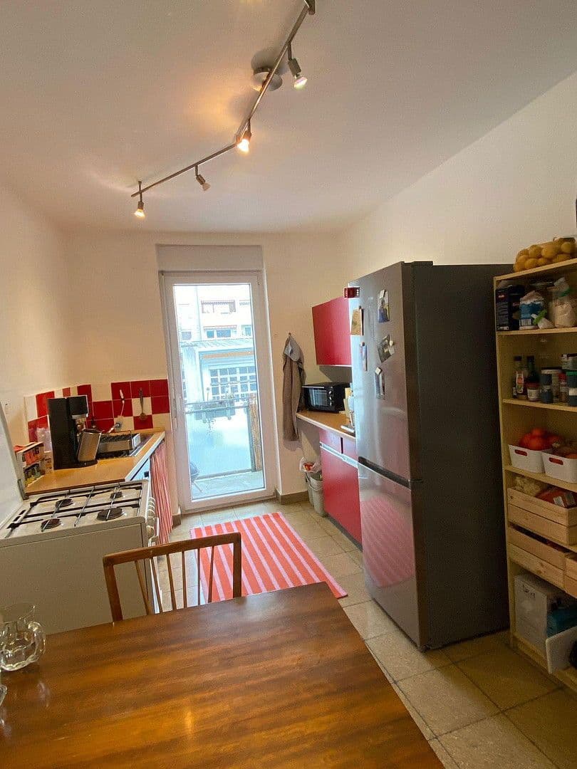 Prenájom bytu 2-izbový 65 m², Viktoria Str. 12, Karlsruhe, Bádensko-Wurttembersko Prenájom bytu 2-izbový 65 m², Viktoria Str. 12, Karlsruhe, Bádensko-Wurttembersko