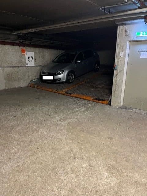 Prenájom garáže, Crusiusstr. 1, München, Bavorsko Prenájom garáže, Crusiusstr. 1, München, Bavorsko