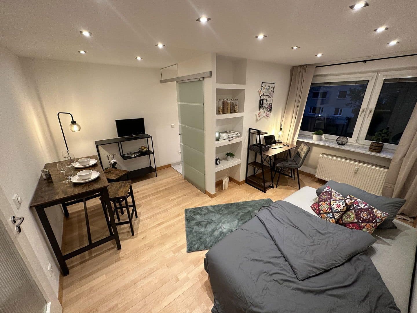 Prenájom bytu 1-izbový 26 m², Leonhard-Frank-Straße 7, München, Bavorsko Prenájom bytu 1-izbový 26 m², Leonhard-Frank-Straße 7, München, Bavorsko