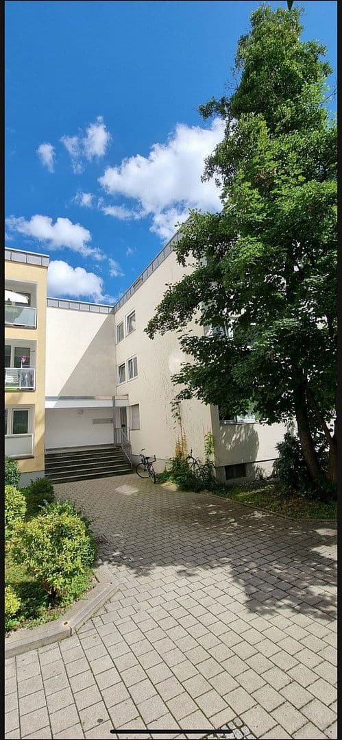 Prenájom bytu 1-izbový 26 m², Leonhard-Frank-Straße 7, München, Bavorsko Prenájom bytu 1-izbový 26 m², Leonhard-Frank-Straße 7, München, Bavorsko