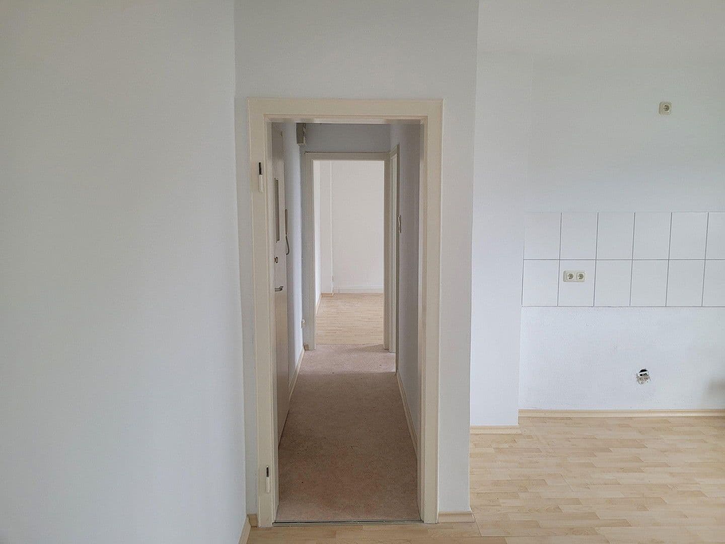 Prenájom bytu 2-izbový 44 m², Inningerstr. 13a, Augsburg, Bavorsko Prenájom bytu 2-izbový 44 m², Inningerstr. 13a, Augsburg, Bavorsko