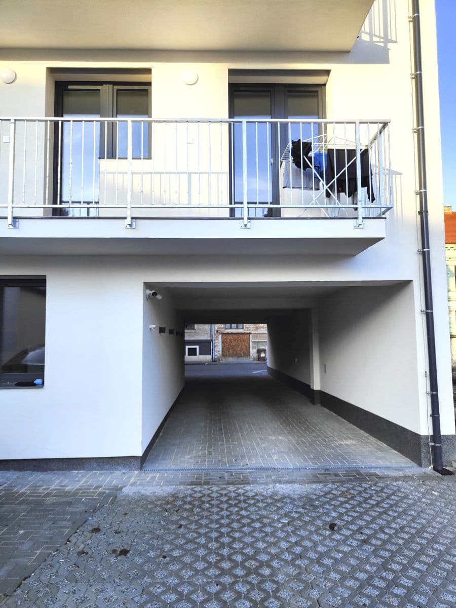 Prenájom garáže 5 m², Lipenská, České Budějovice, Jihočeský kraj Prenájom garáže 5 m², Lipenská, České Budějovice, Jihočeský kraj