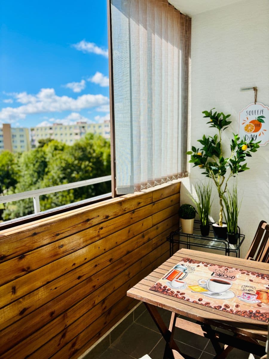 Predaj bytu 3-izbový 65 m², Lotyšská, Podunajské Biskupice, Bratislavský kraj Predaj bytu 3-izbový 65 m², Lotyšská, Podunajské Biskupice, Bratislavský kraj