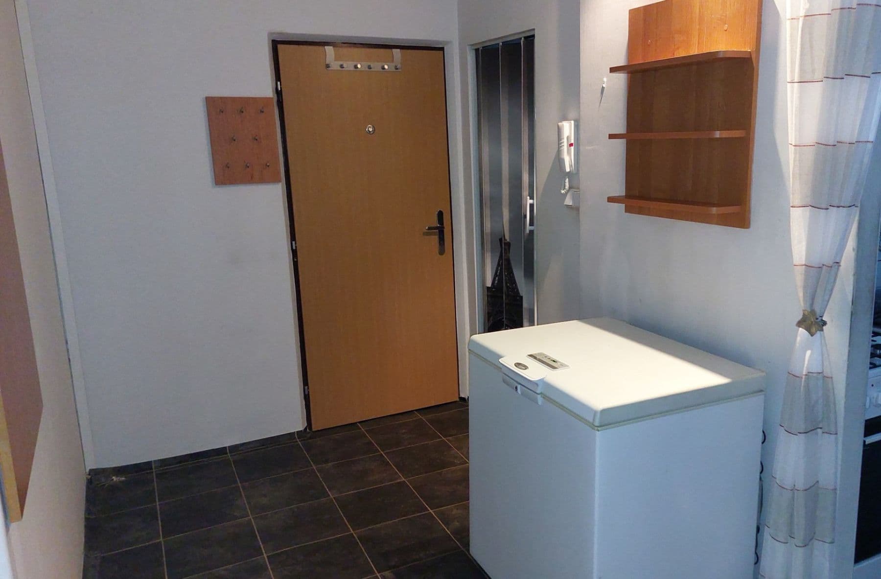 Prenájom bytu 3-izbový 65 m², Pod Hůrkou, Klatovy, Plzeňský kraj Prenájom bytu 3-izbový 65 m², Pod Hůrkou, Klatovy, Plzeňský kraj