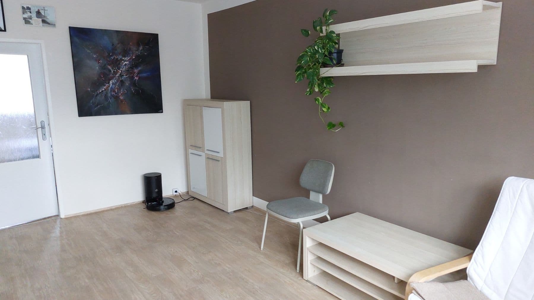 Prenájom bytu 3-izbový 65 m², Pod Hůrkou, Klatovy, Plzeňský kraj Prenájom bytu 3-izbový 65 m², Pod Hůrkou, Klatovy, Plzeňský kraj