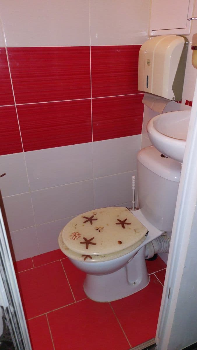 Prenájom bytu 3-izbový 65 m², Pod Hůrkou, Klatovy, Plzeňský kraj Prenájom bytu 3-izbový 65 m², Pod Hůrkou, Klatovy, Plzeňský kraj