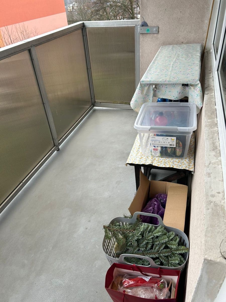 Prenájom bytu 3-izbový 72 m², Lounská, Liberec, Liberecký kraj Prenájom bytu 3-izbový 72 m², Lounská, Liberec, Liberecký kraj