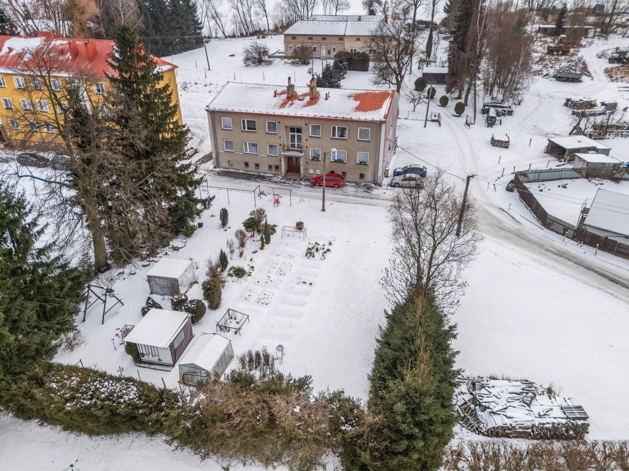 Predaj bytu 3-izbový 75 m², Jedlová, Pardubický kraj Predaj bytu 3-izbový 75 m², Jedlová, Pardubický kraj