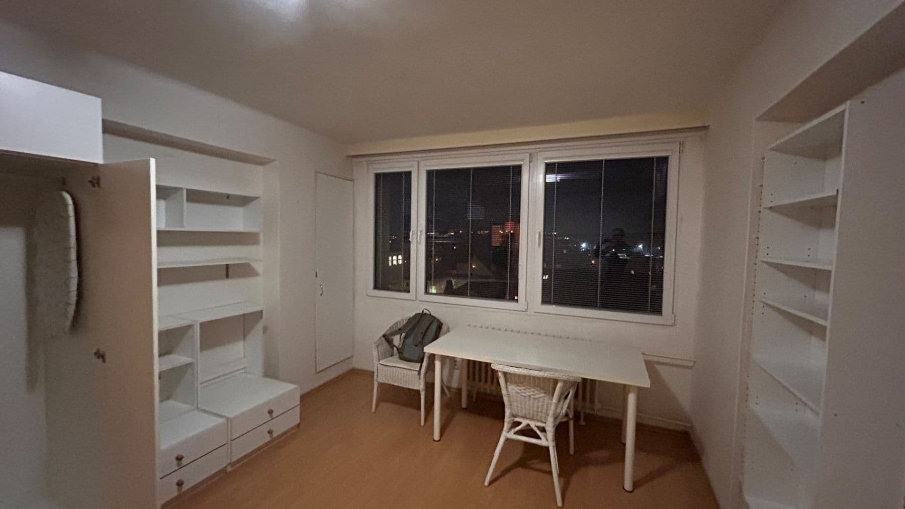 Predaj bytu 1-izbový 25 m², Vokovická, Praha, Praha Predaj bytu 1-izbový 25 m², Vokovická, Praha, Praha