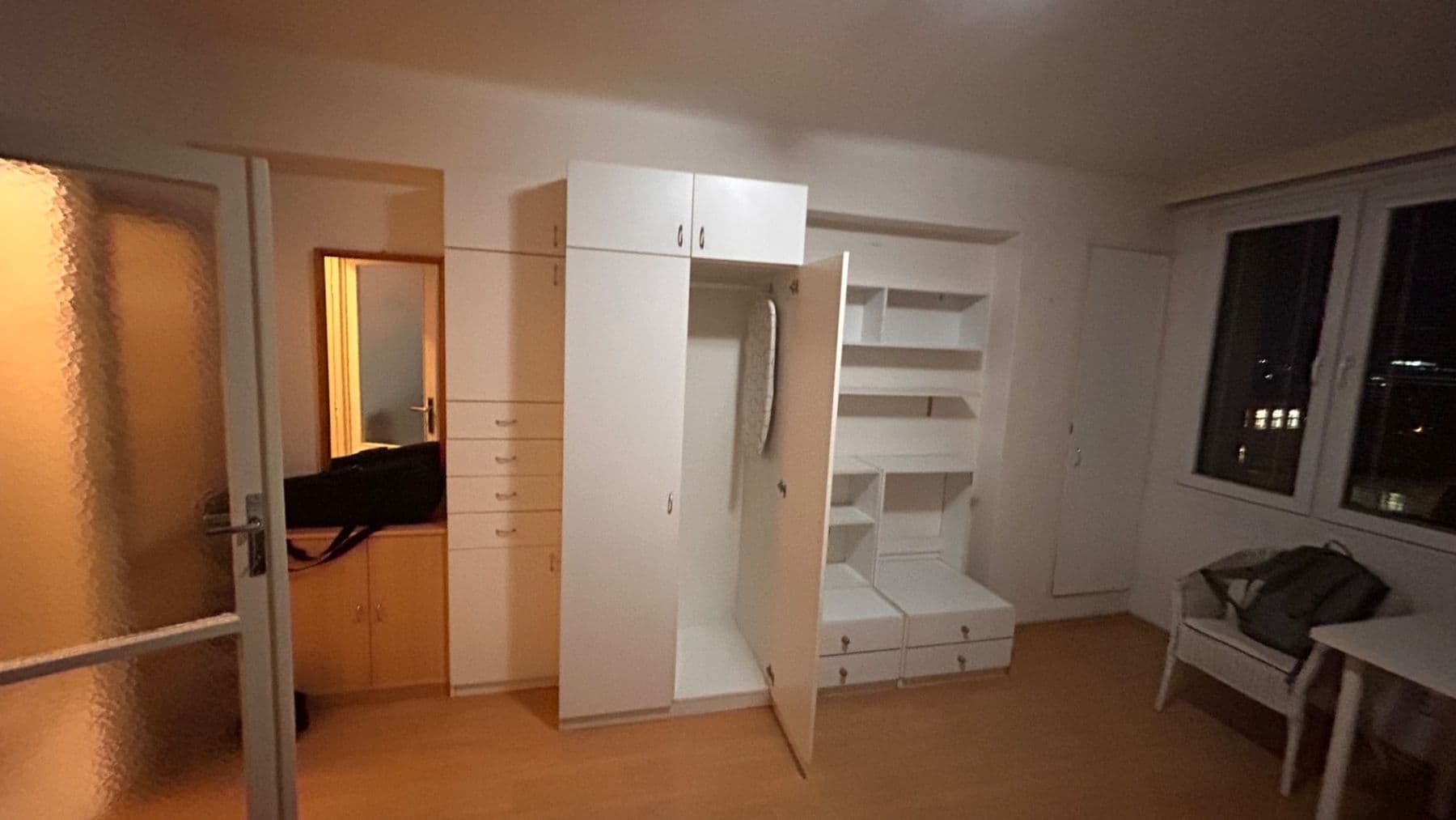 Predaj bytu 1-izbový 25 m², Vokovická, Praha, Praha Predaj bytu 1-izbový 25 m², Vokovická, Praha, Praha