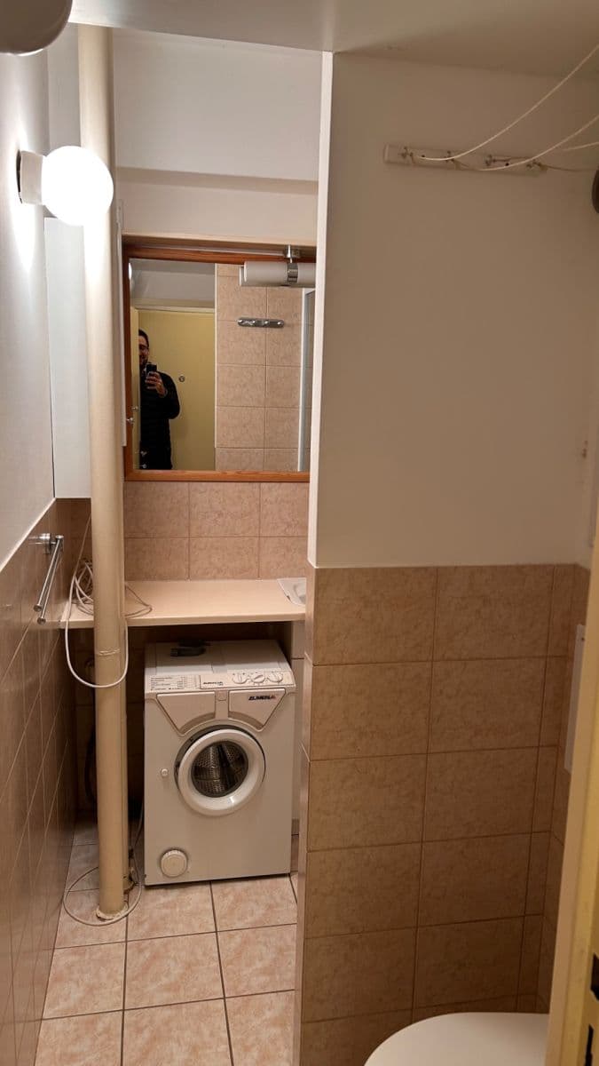 Predaj bytu 1-izbový 25 m², Vokovická, Praha, Praha Predaj bytu 1-izbový 25 m², Vokovická, Praha, Praha