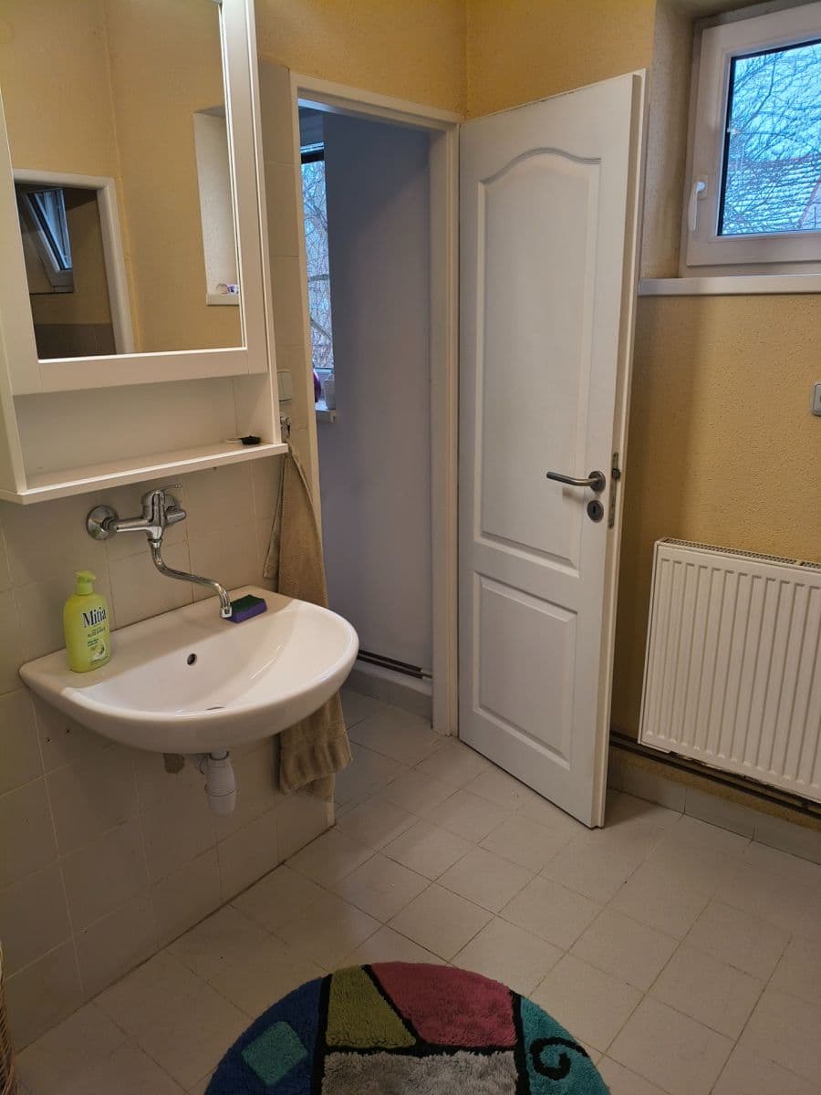 Prenájom bytu 1-izbový 50 m², Mírová, Studená, Jihočeský kraj Prenájom bytu 1-izbový 50 m², Mírová, Studená, Jihočeský kraj