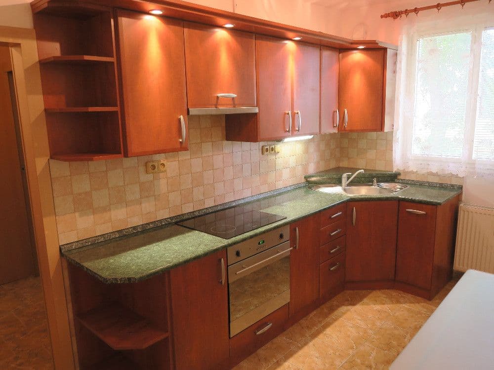 Prenájom bytu 1-izbový 44 m², Helsinská, Kladno, Středočeský kraj Prenájom bytu 1-izbový 44 m², Helsinská, Kladno, Středočeský kraj