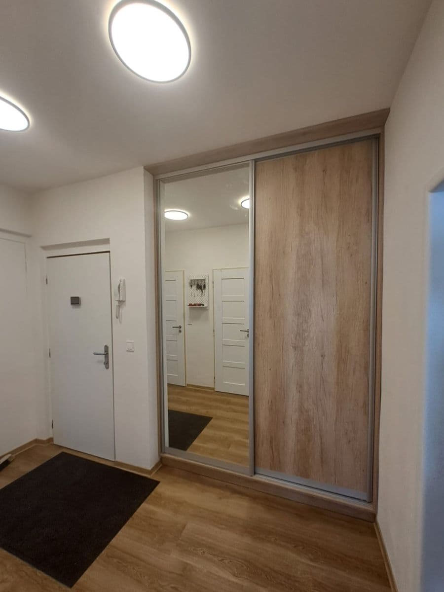 Predaj bytu 2-izbový 54 m², Jihlavská, Praha, Praha Predaj bytu 2-izbový 54 m², Jihlavská, Praha, Praha