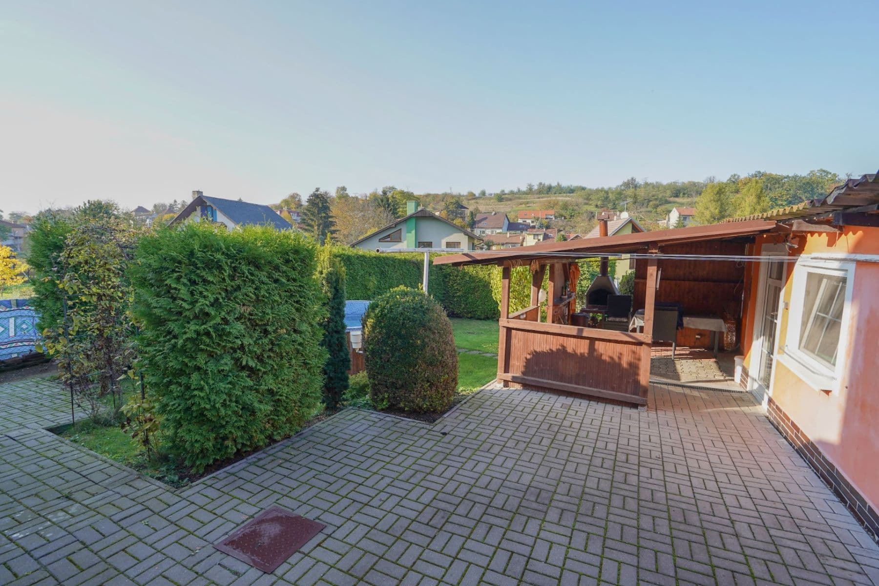 Prenájom domu 250 m², pozemek 600 m², K Višňovce, Úholičky, Středočeský kraj Prenájom domu 250 m², pozemek 600 m², K Višňovce, Úholičky, Středočeský kraj