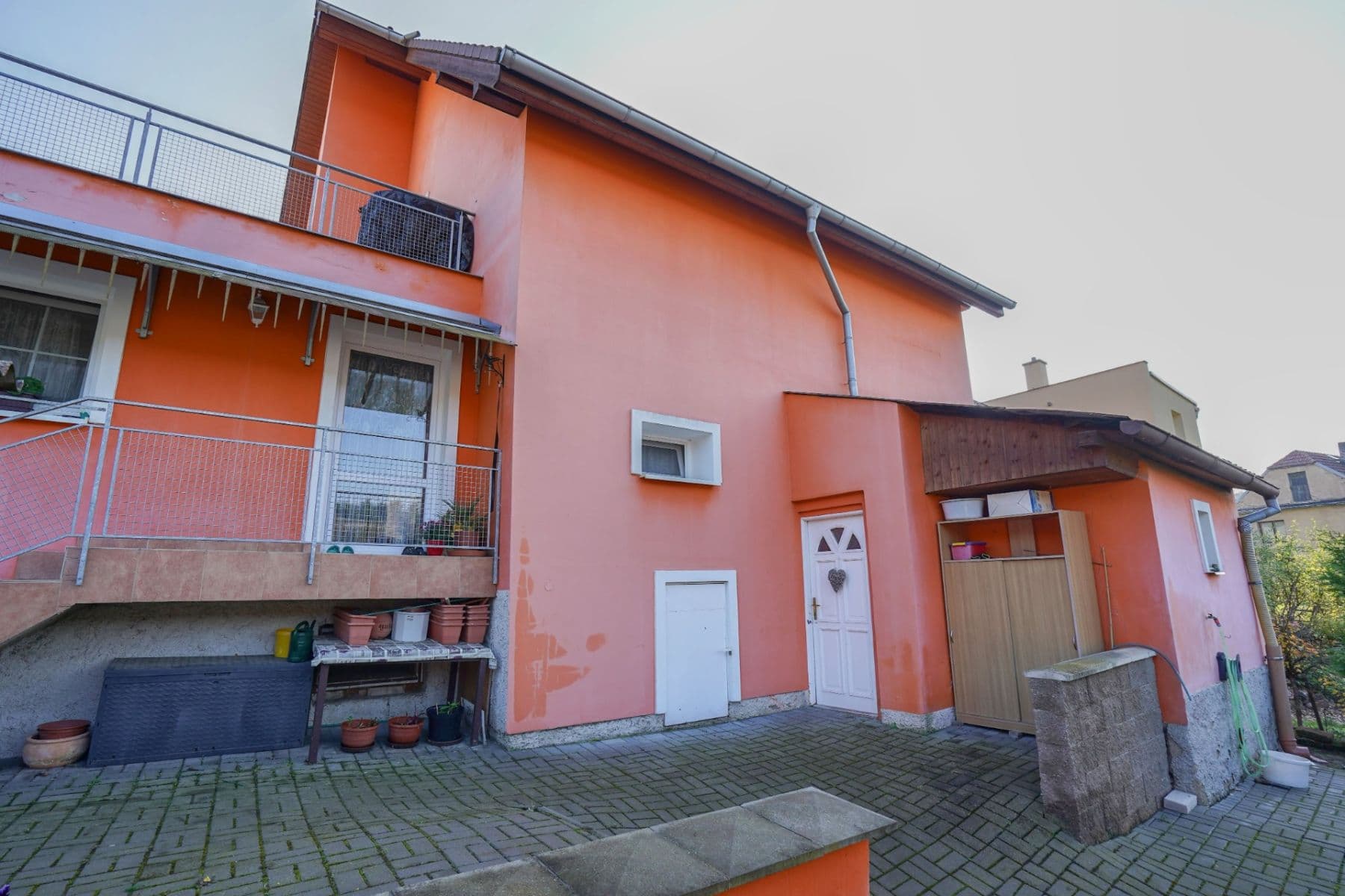 Prenájom domu 250 m², pozemek 600 m², K Višňovce, Úholičky, Středočeský kraj Prenájom domu 250 m², pozemek 600 m², K Višňovce, Úholičky, Středočeský kraj