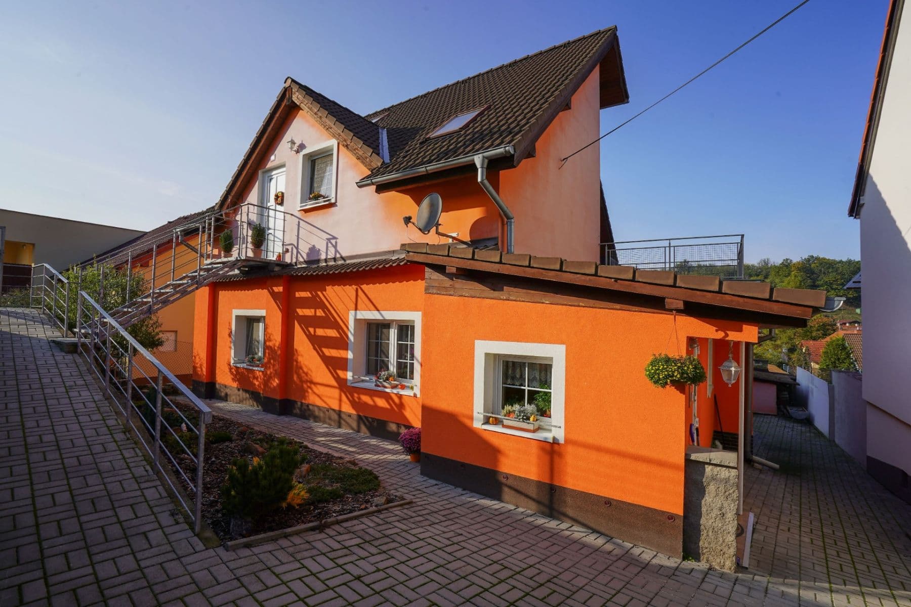 Prenájom domu 250 m², pozemek 600 m², K Višňovce, Úholičky, Středočeský kraj Prenájom domu 250 m², pozemek 600 m², K Višňovce, Úholičky, Středočeský kraj