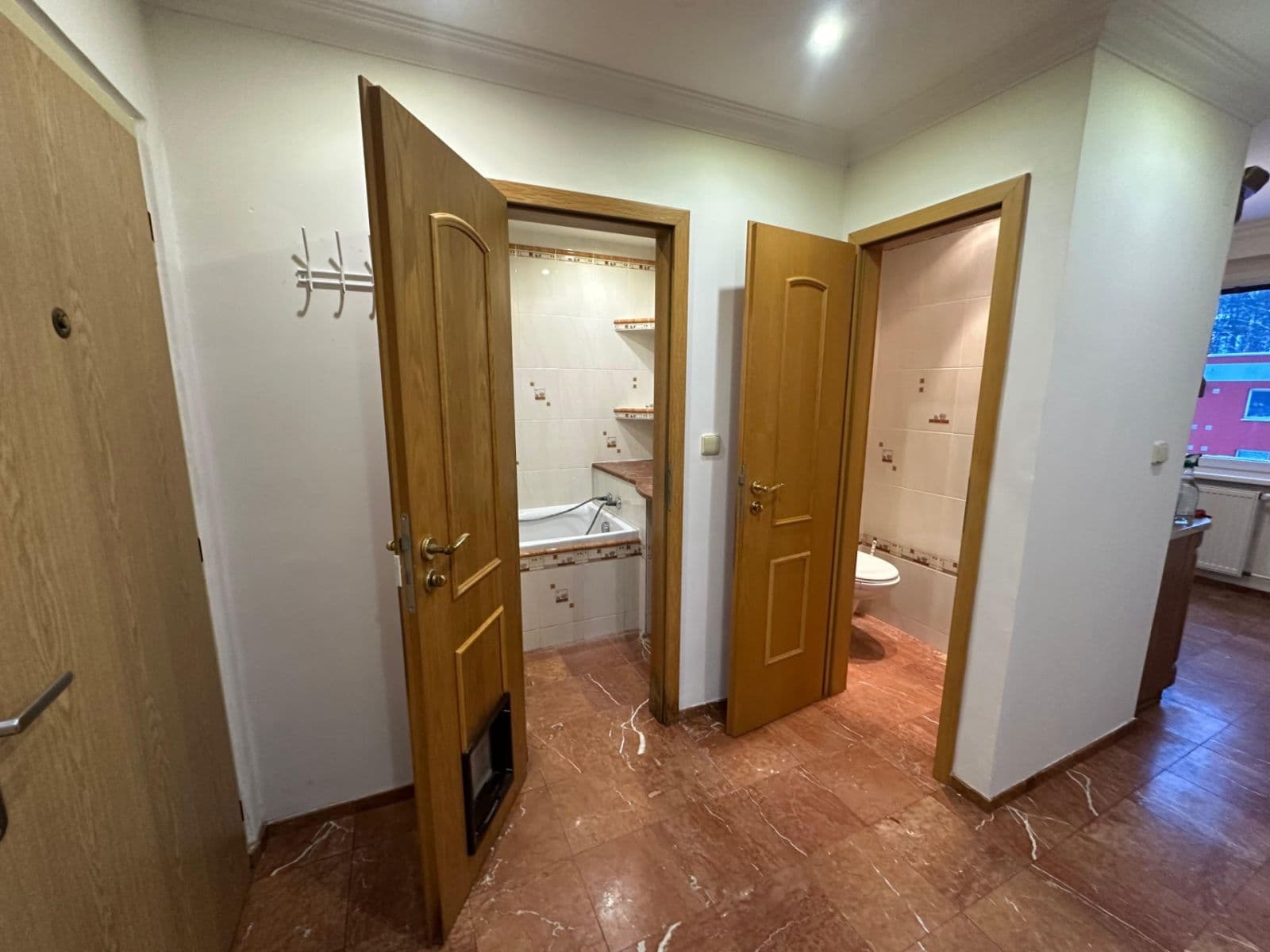 Prenájom bytu 3-izbový 87 m², Odlehlá, Praha, Praha Prenájom bytu 3-izbový 87 m², Odlehlá, Praha, Praha