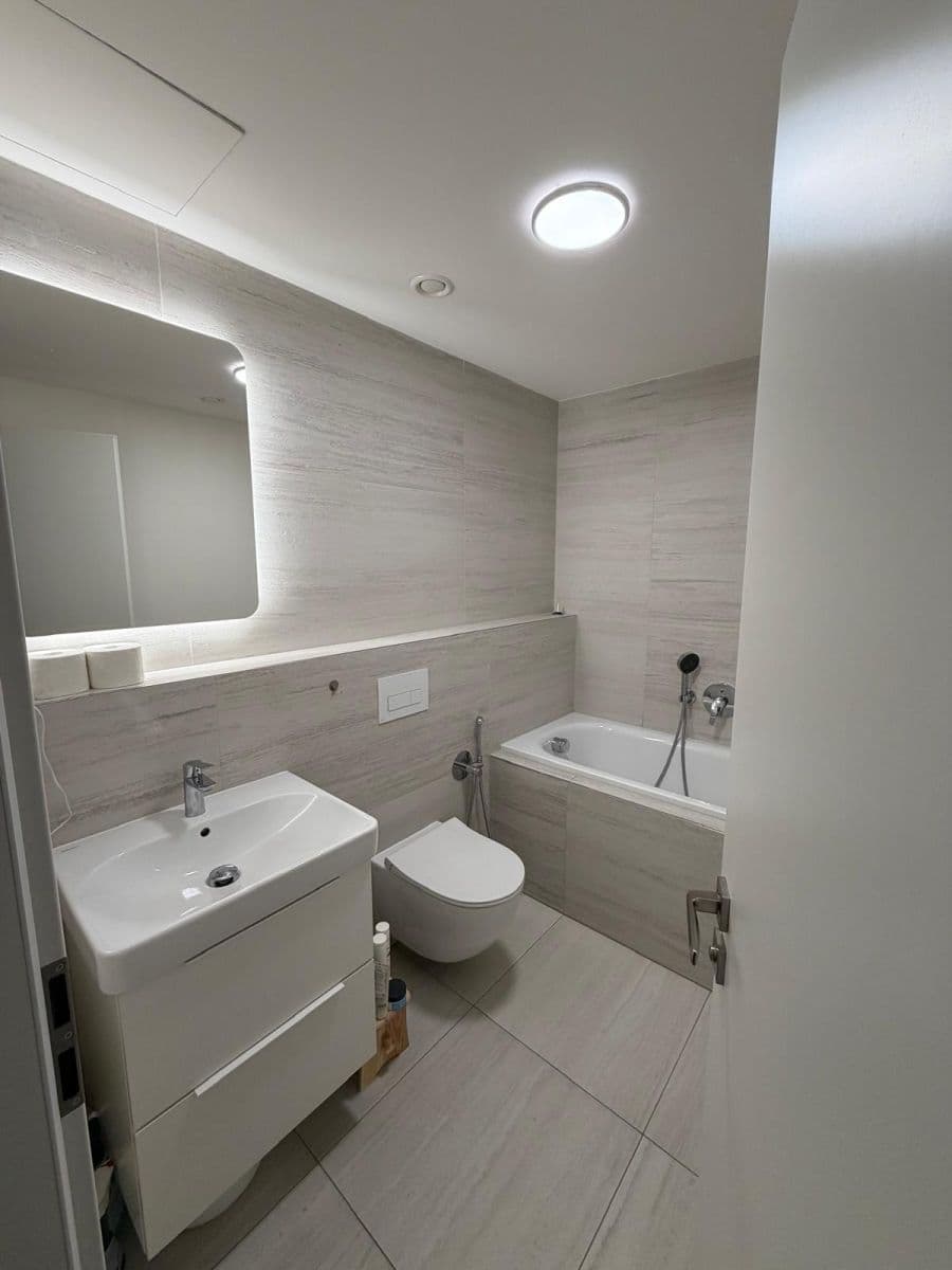 Predaj bytu 3-izbový 71 m², Pod Horkou, Strančice, Středočeský kraj Predaj bytu 3-izbový 71 m², Pod Horkou, Strančice, Středočeský kraj