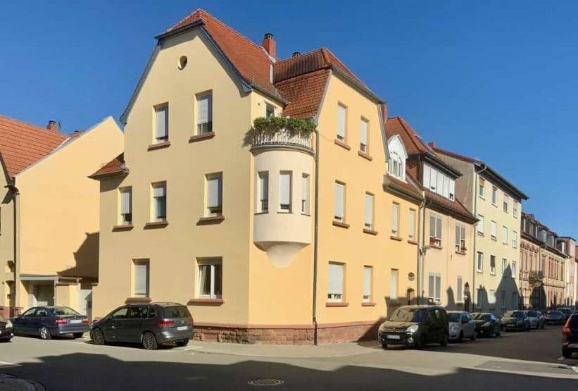 Prenájom bytu 4-izbový 108 m², Paulstr. 14, Speyer, Porýnie-Falcko Prenájom bytu 4-izbový 108 m², Paulstr. 14, Speyer, Porýnie-Falcko