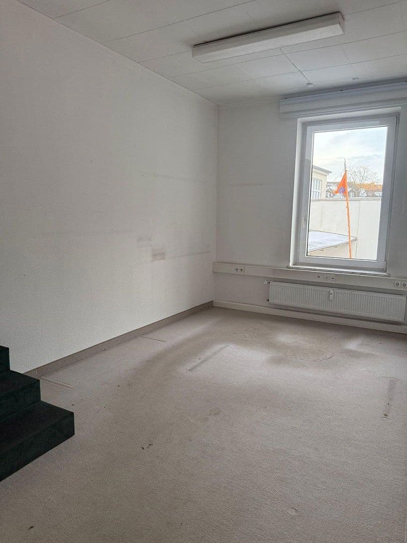 Prenájom kancelárie 139 m², Herkulesstraße 9-11, Essen, Severné Porýnie - Westfálsko Prenájom kancelárie 139 m², Herkulesstraße 9-11, Essen, Severné Porýnie - Westfálsko