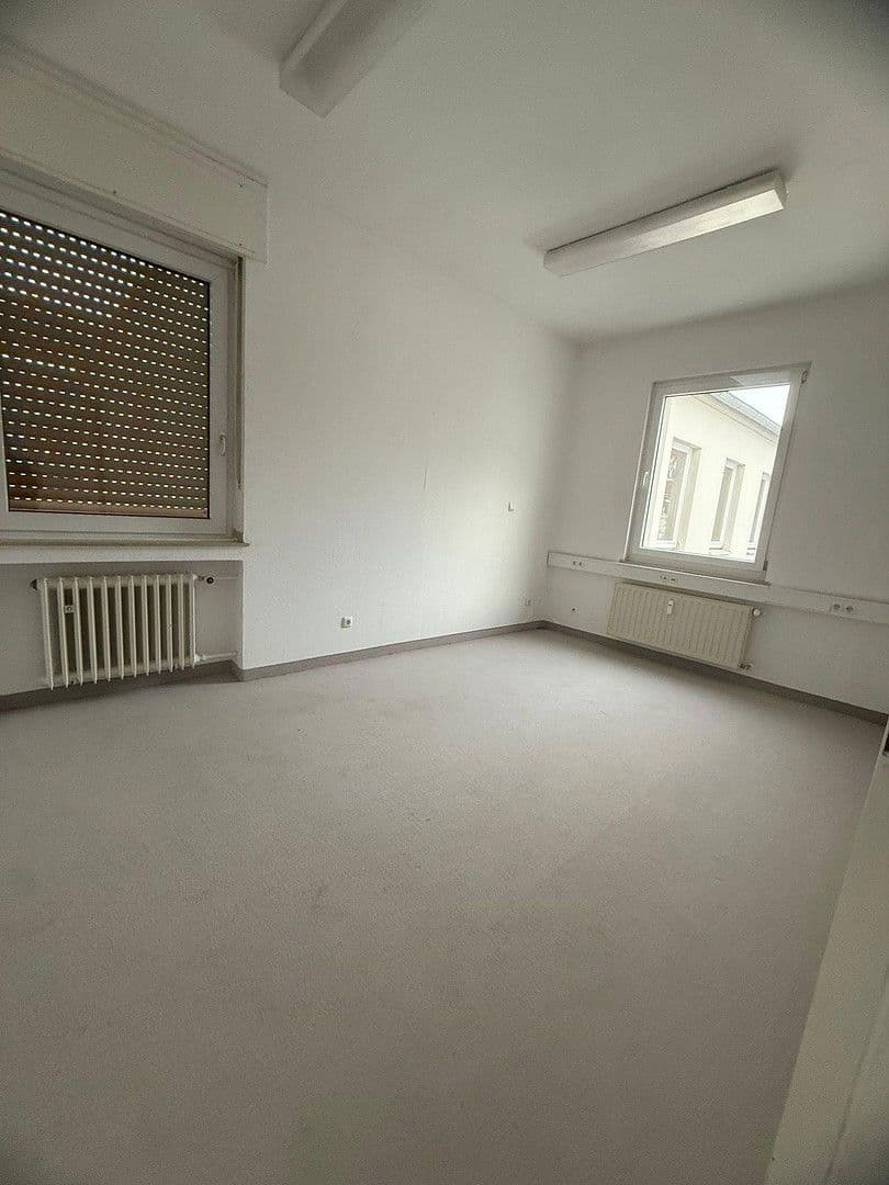 Prenájom kancelárie 139 m², Herkulesstraße 9-11, Essen, Severné Porýnie - Westfálsko Prenájom kancelárie 139 m², Herkulesstraße 9-11, Essen, Severné Porýnie - Westfálsko