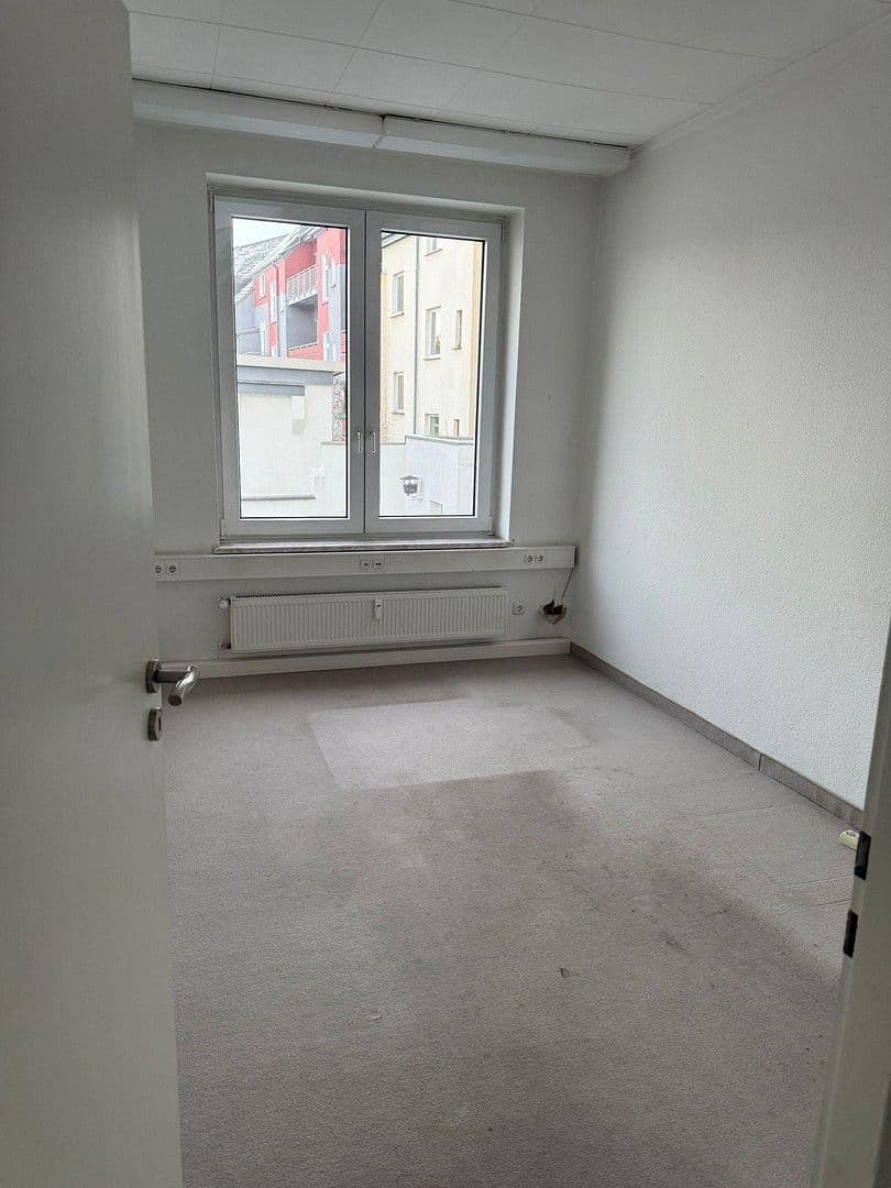 Prenájom kancelárie 139 m², Herkulesstraße 9-11, Essen, Severné Porýnie - Westfálsko Prenájom kancelárie 139 m², Herkulesstraße 9-11, Essen, Severné Porýnie - Westfálsko