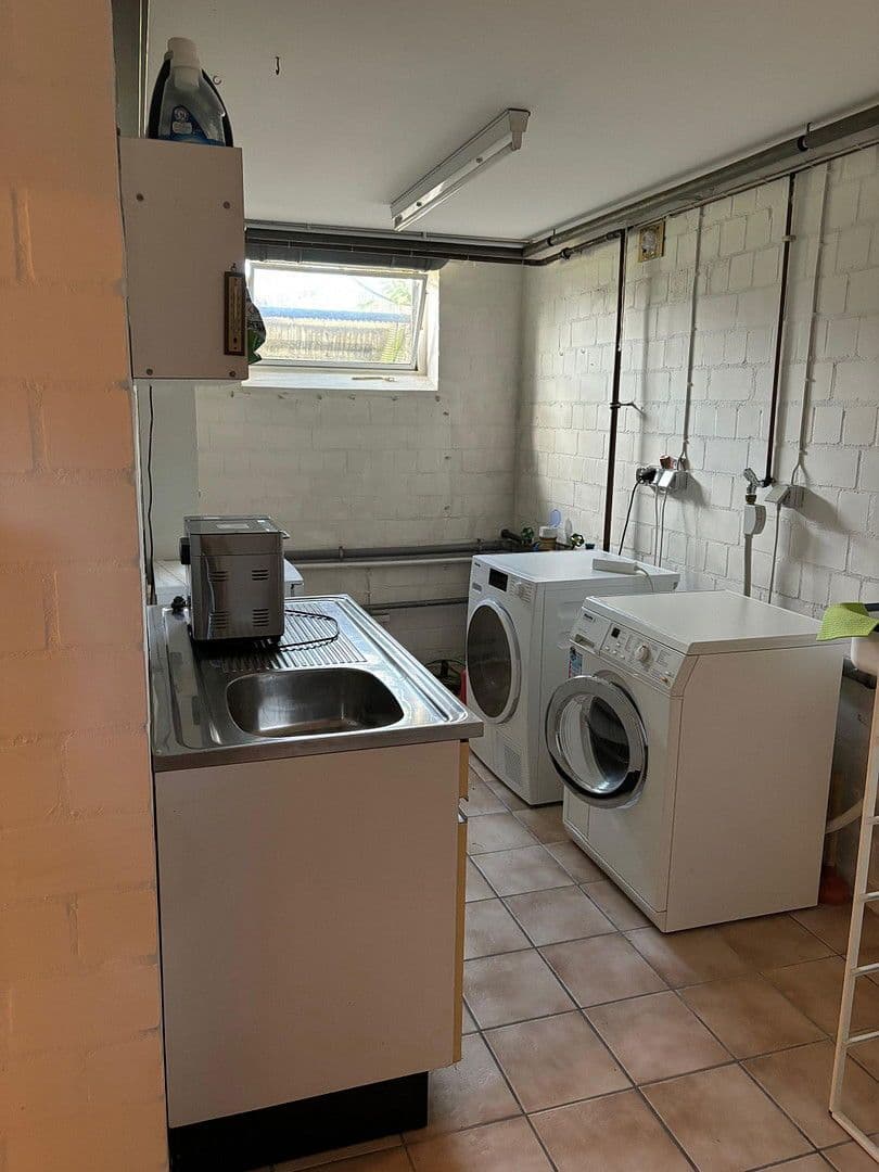 Predaj domu 107 m², pozemek 1.300 m², Bornbachweg 15, Garstedt, Dolné Sasko Predaj domu 107 m², pozemek 1.300 m², Bornbachweg 15, Garstedt, Dolné Sasko