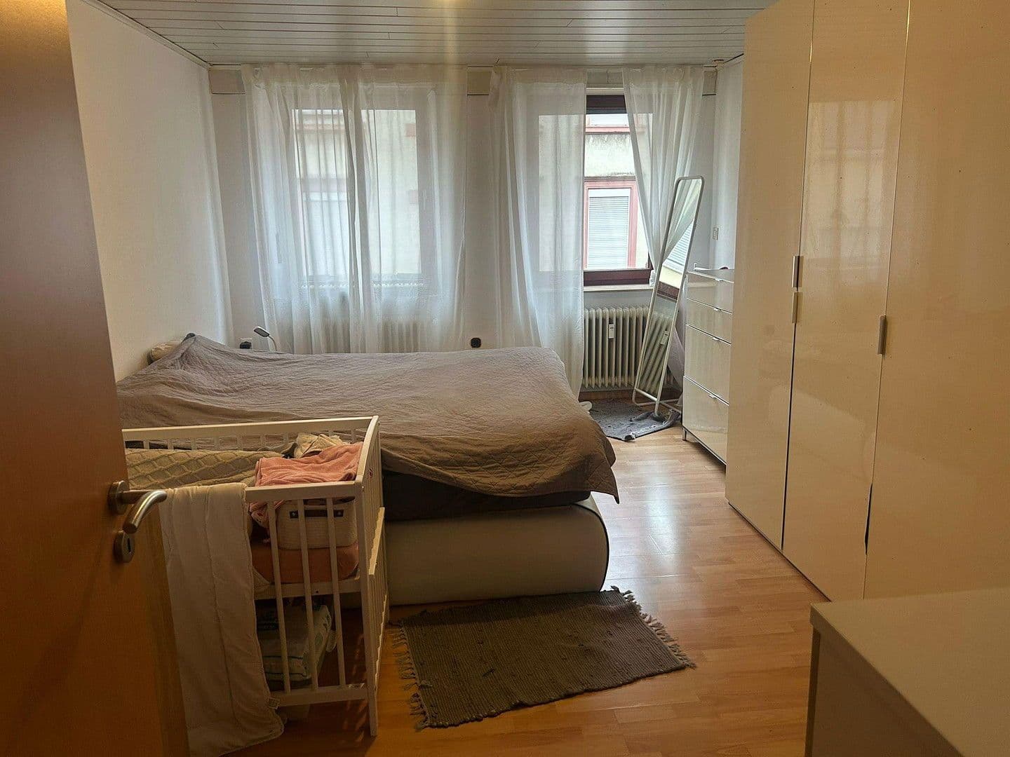 Prenájom bytu 5-izbový 96 m², Winzler Straße 19-21, Pirmasens, Porýnie-Falcko Prenájom bytu 5-izbový 96 m², Winzler Straße 19-21, Pirmasens, Porýnie-Falcko