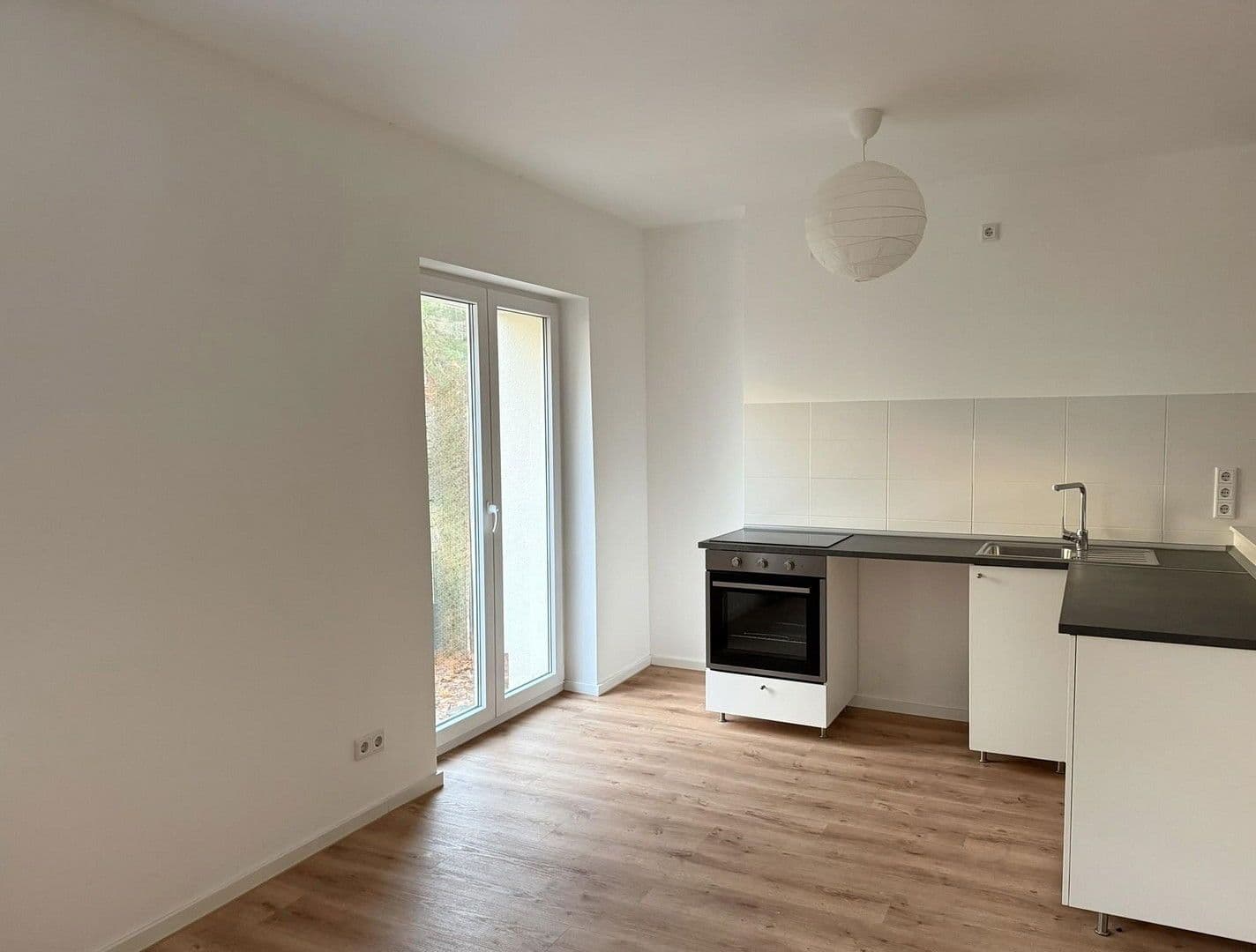 Prenájom bytu 2-izbový 51 m², Hamburg, Hamburg Prenájom bytu 2-izbový 51 m², Hamburg, Hamburg