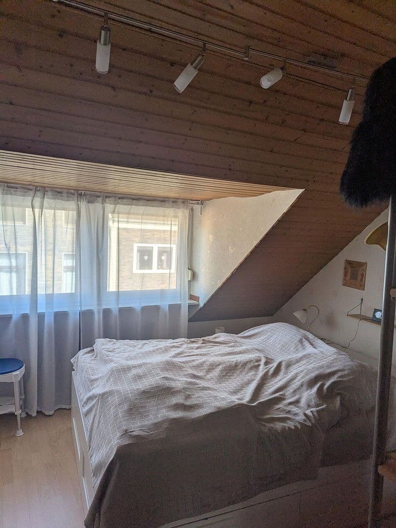 Predaj domu 148 m², pozemek 194 m², Dohrer Straße 315, Mönchengladbach, Severné Porýnie - Westfálsko Predaj domu 148 m², pozemek 194 m², Dohrer Straße 315, Mönchengladbach, Severné Porýnie - Westfálsko