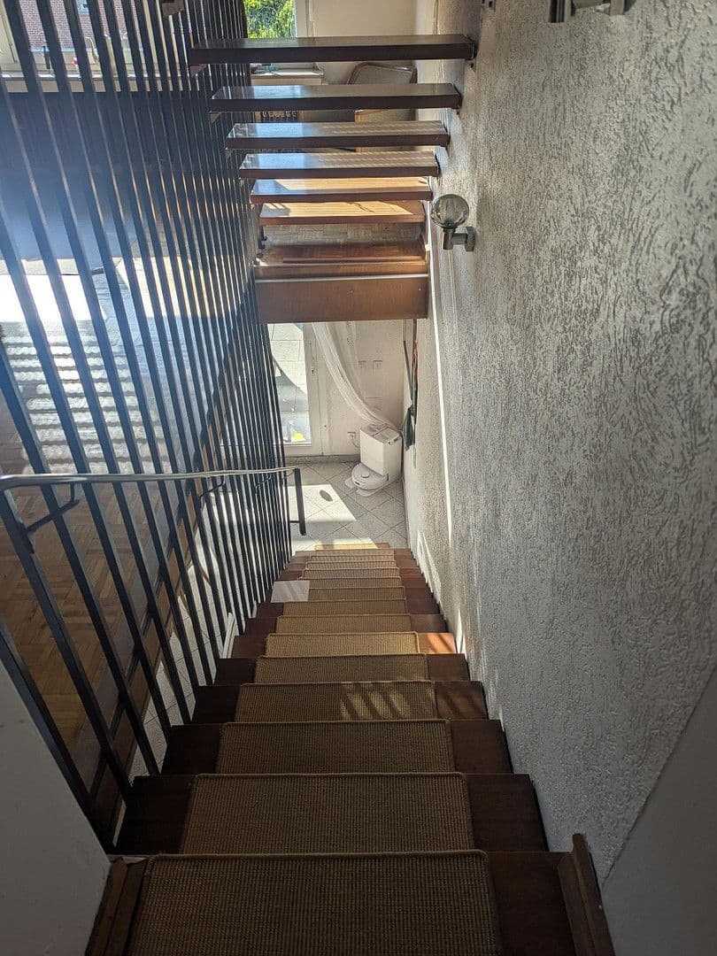 Predaj domu 148 m², pozemek 194 m², Dohrer Straße 315, Mönchengladbach, Severné Porýnie - Westfálsko Predaj domu 148 m², pozemek 194 m², Dohrer Straße 315, Mönchengladbach, Severné Porýnie - Westfálsko