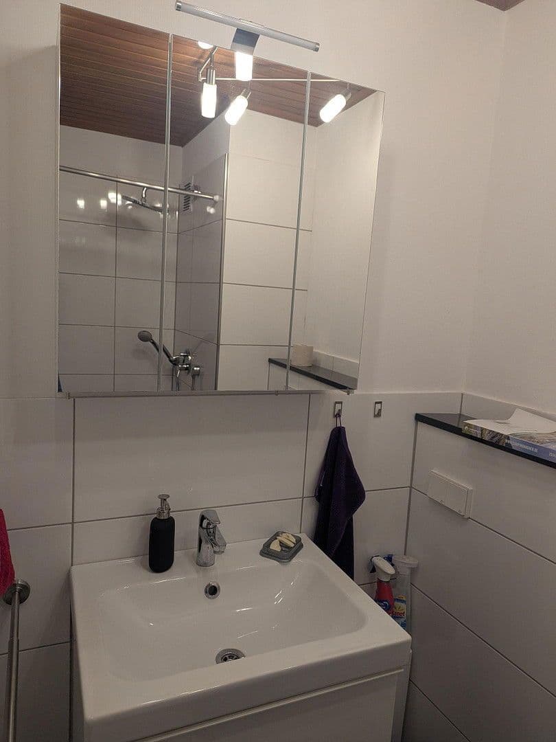 Predaj domu 148 m², pozemek 194 m², Dohrer Straße 315, Mönchengladbach, Severné Porýnie - Westfálsko Predaj domu 148 m², pozemek 194 m², Dohrer Straße 315, Mönchengladbach, Severné Porýnie - Westfálsko