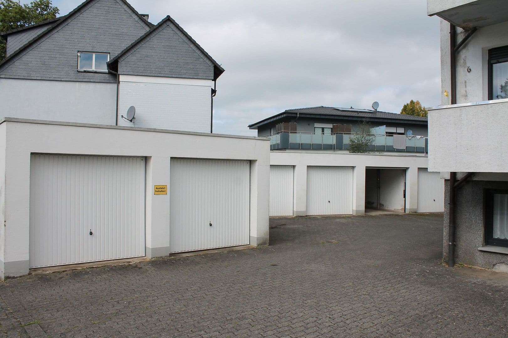 Predaj domu 1.398 m², Waldbröl, Severné Porýnie - Westfálsko Predaj domu 1.398 m², Waldbröl, Severné Porýnie - Westfálsko