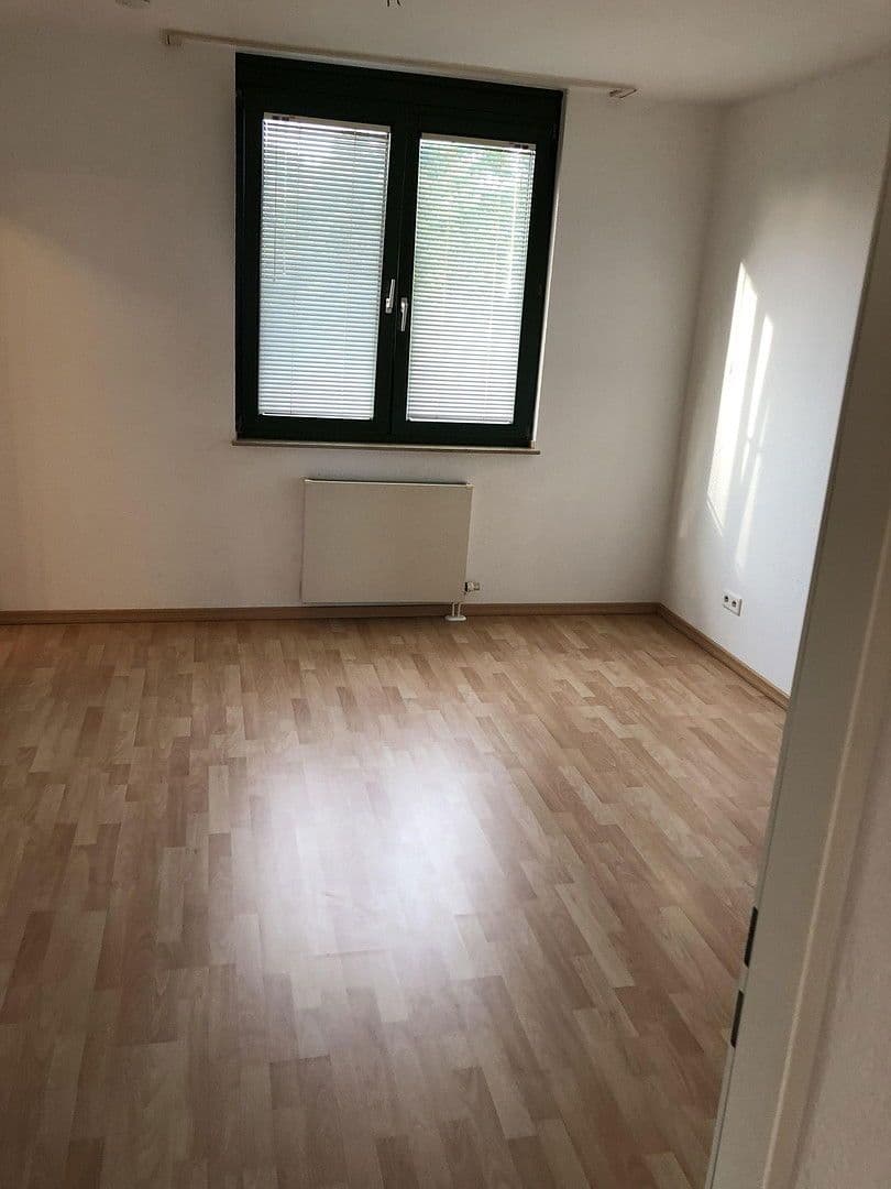 Predaj bytu 3-izbový 85 m², Anna-Seghers-Str. 8, Monheim am Rhein, Severné Porýnie - Westfálsko Predaj bytu 3-izbový 85 m², Anna-Seghers-Str. 8, Monheim am Rhein, Severné Porýnie - Westfálsko