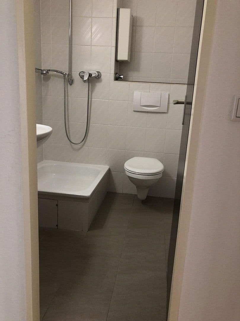 Predaj bytu 3-izbový 85 m², Anna-Seghers-Str. 8, Monheim am Rhein, Severné Porýnie - Westfálsko Predaj bytu 3-izbový 85 m², Anna-Seghers-Str. 8, Monheim am Rhein, Severné Porýnie - Westfálsko