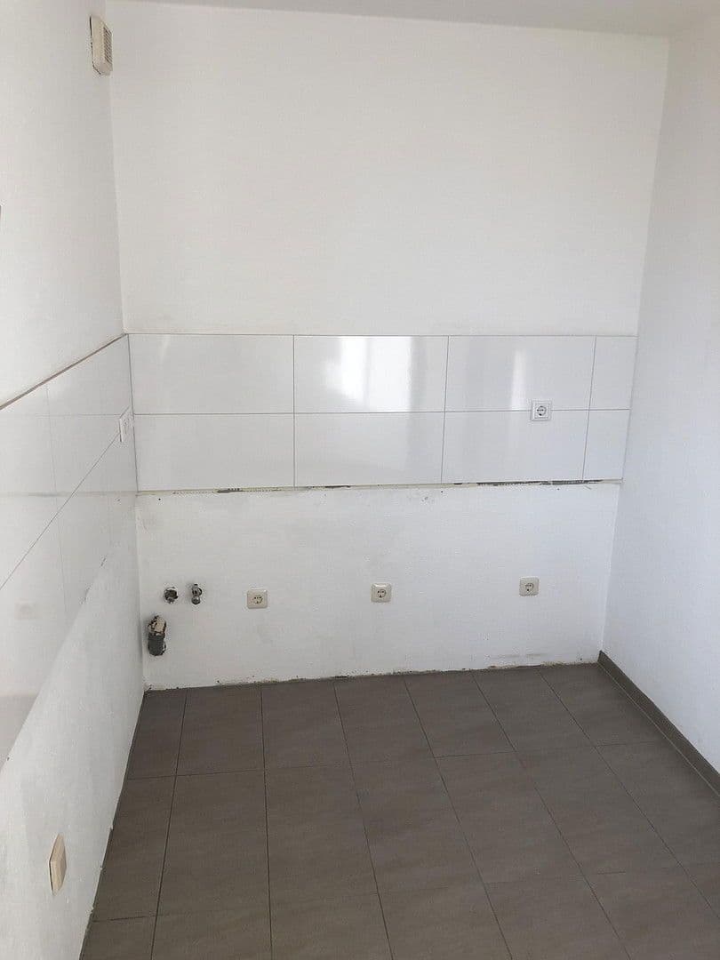 Predaj bytu 3-izbový 85 m², Anna-Seghers-Str. 8, Monheim am Rhein, Severné Porýnie - Westfálsko Predaj bytu 3-izbový 85 m², Anna-Seghers-Str. 8, Monheim am Rhein, Severné Porýnie - Westfálsko