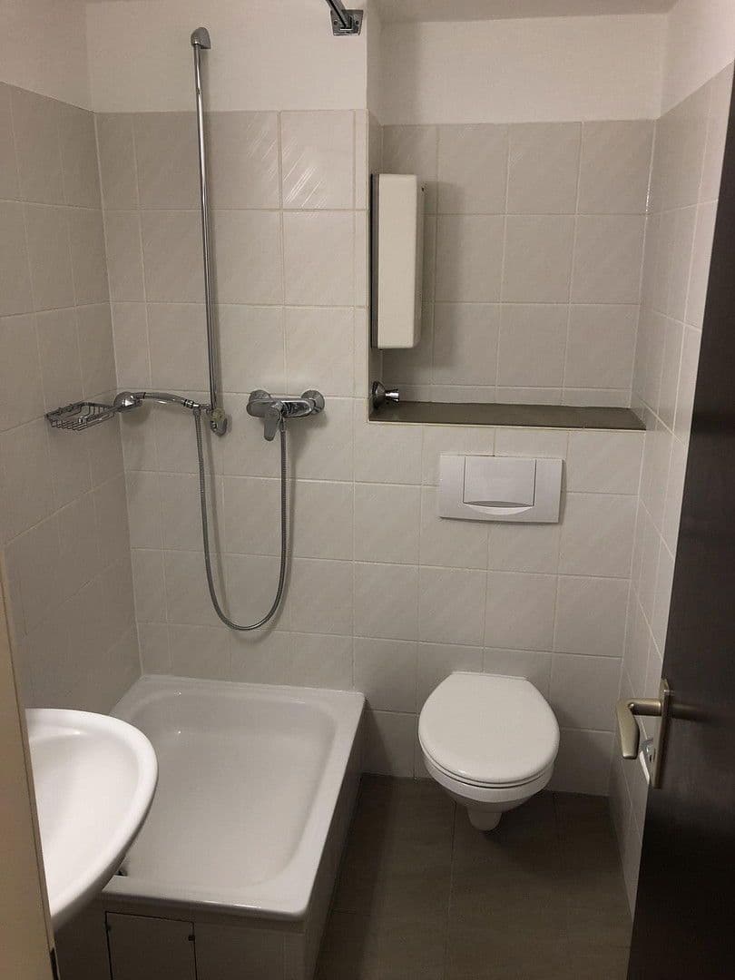 Predaj bytu 3-izbový 85 m², Anna-Seghers-Str. 8, Monheim am Rhein, Severné Porýnie - Westfálsko Predaj bytu 3-izbový 85 m², Anna-Seghers-Str. 8, Monheim am Rhein, Severné Porýnie - Westfálsko