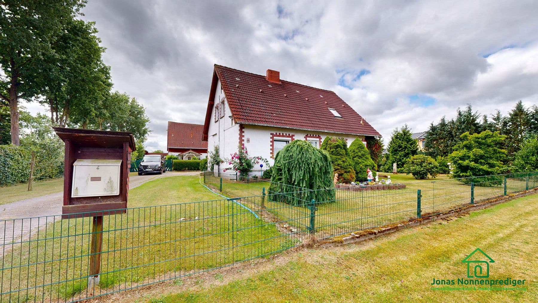 Predaj domu 158 m², pozemek 775 m², Dorfstraße 14, Zickhusen, Meklenbursko-Predpomoransko Predaj domu 158 m², pozemek 775 m², Dorfstraße 14, Zickhusen, Meklenbursko-Predpomoransko