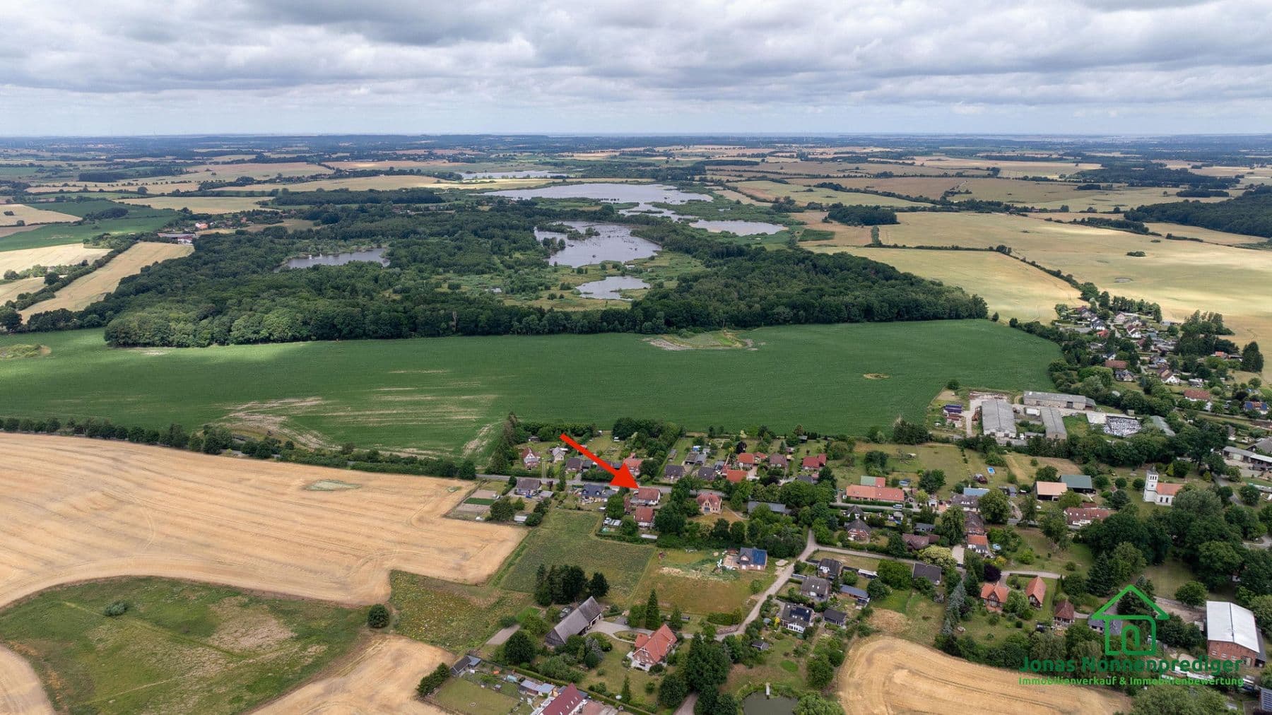 Predaj domu 158 m², pozemek 775 m², Dorfstraße 14, Zickhusen, Meklenbursko-Predpomoransko Predaj domu 158 m², pozemek 775 m², Dorfstraße 14, Zickhusen, Meklenbursko-Predpomoransko