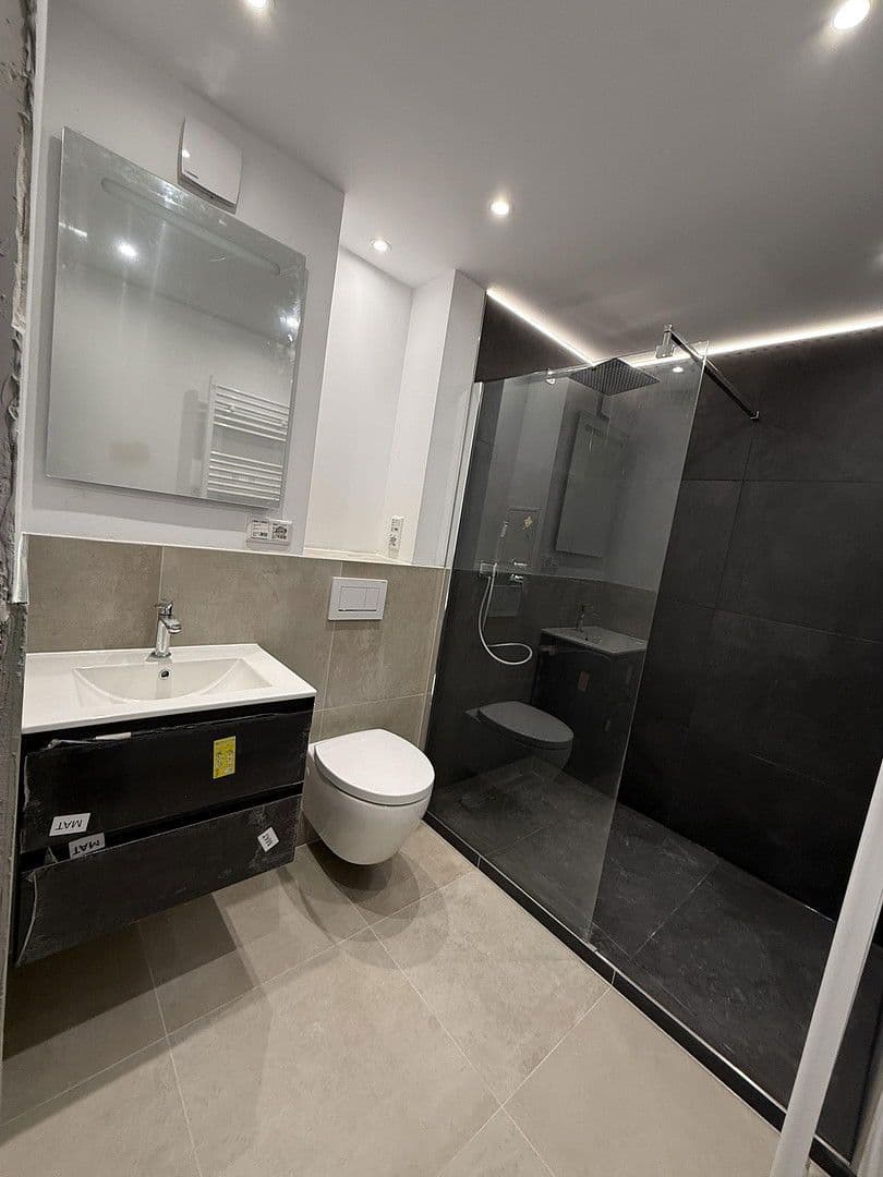 Prenájom bytu 3-izbový 73 m², Berliner Straße 86-88, Steinbach (Taunus), Hesensko Prenájom bytu 3-izbový 73 m², Berliner Straße 86-88, Steinbach (Taunus), Hesensko