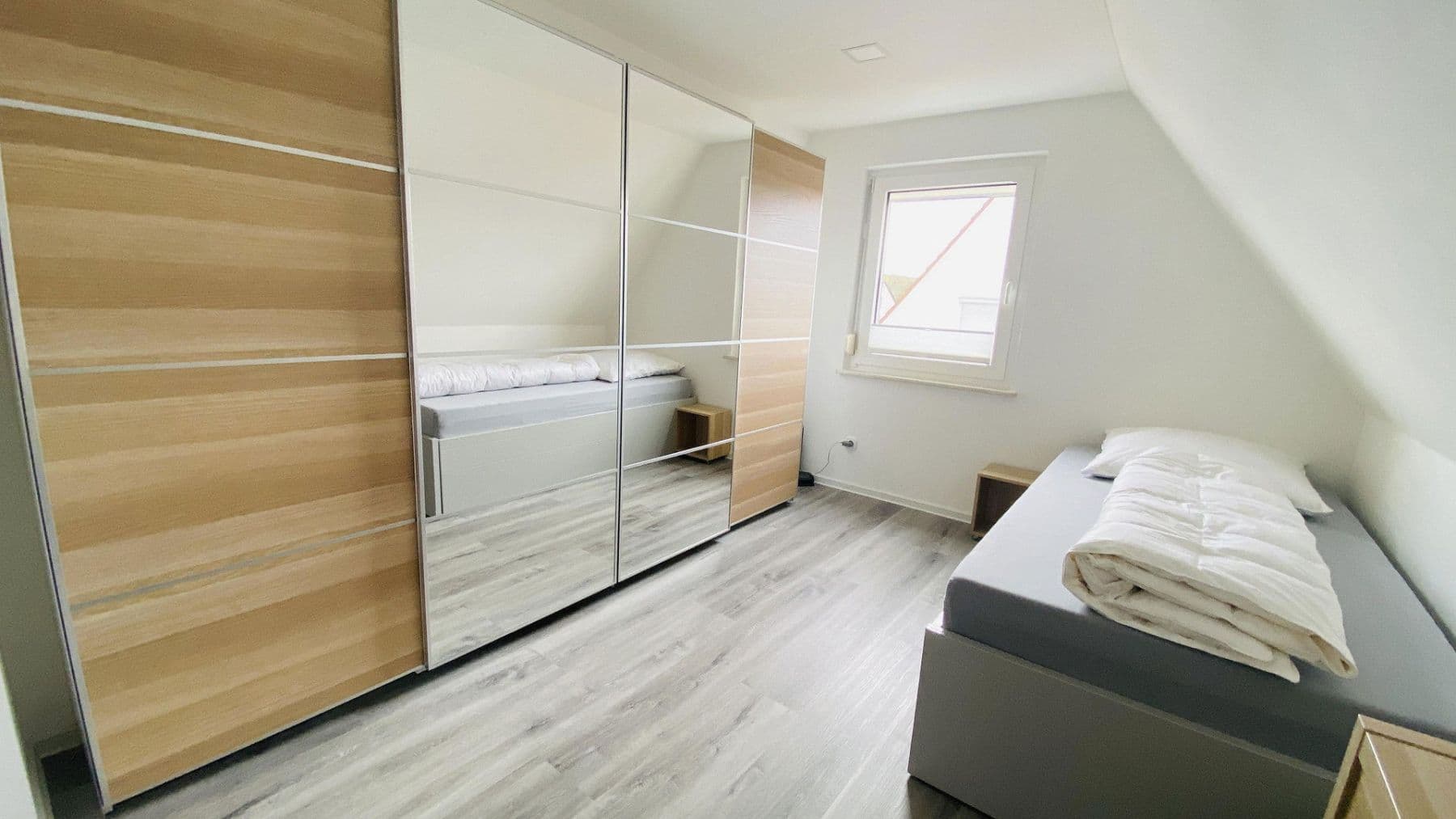 Prenájom bytu 3-izbový 46 m², Adalbert-Stifter-Straße 12, Uttenreuth, Bavorsko Prenájom bytu 3-izbový 46 m², Adalbert-Stifter-Straße 12, Uttenreuth, Bavorsko