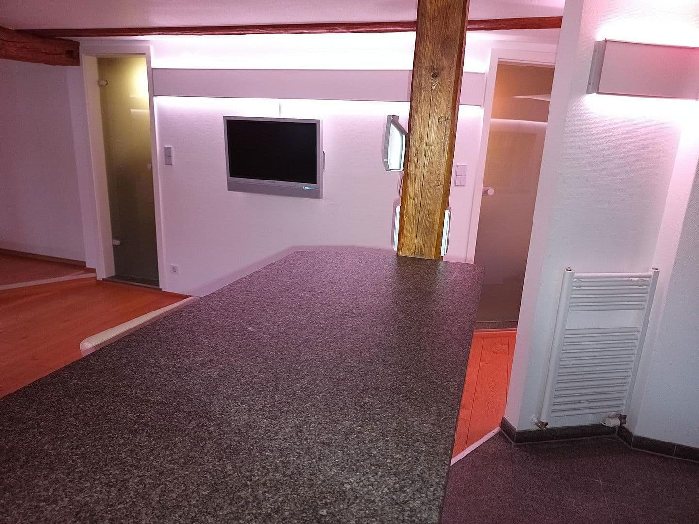 Prenájom bytu 3-izbový 68 m², Konstanz, Bádensko-Wurttembersko Prenájom bytu 3-izbový 68 m², Konstanz, Bádensko-Wurttembersko