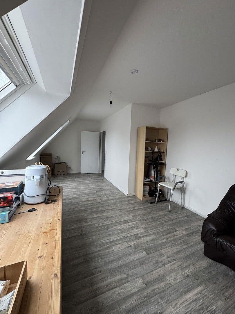 Predaj bytu 4-izbový 110 m², Bürgermeister-Wohlfarth-Str. 66, Königsbrunn, Bavorsko Predaj bytu 4-izbový 110 m², Bürgermeister-Wohlfarth-Str. 66, Königsbrunn, Bavorsko