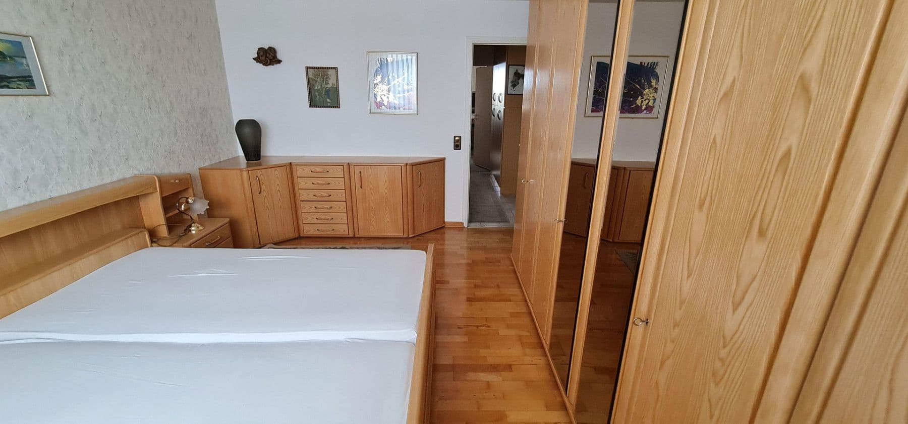 Prenájom bytu 3-izbový 85 m², Zirndorfer Straße 5, Oberasbach, Bavorsko Prenájom bytu 3-izbový 85 m², Zirndorfer Straße 5, Oberasbach, Bavorsko