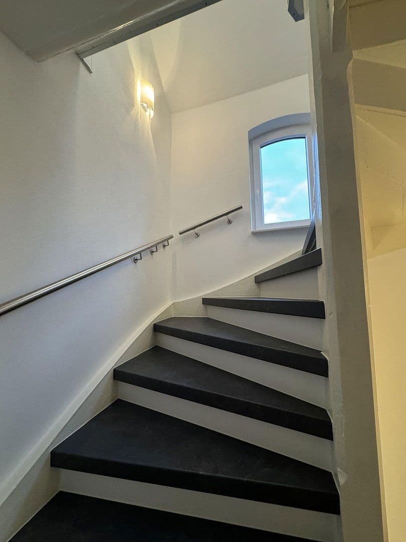 Prenájom bytu 2-izbový 69 m², Schulstraße 22, Grimma, Sasko Prenájom bytu 2-izbový 69 m², Schulstraße 22, Grimma, Sasko