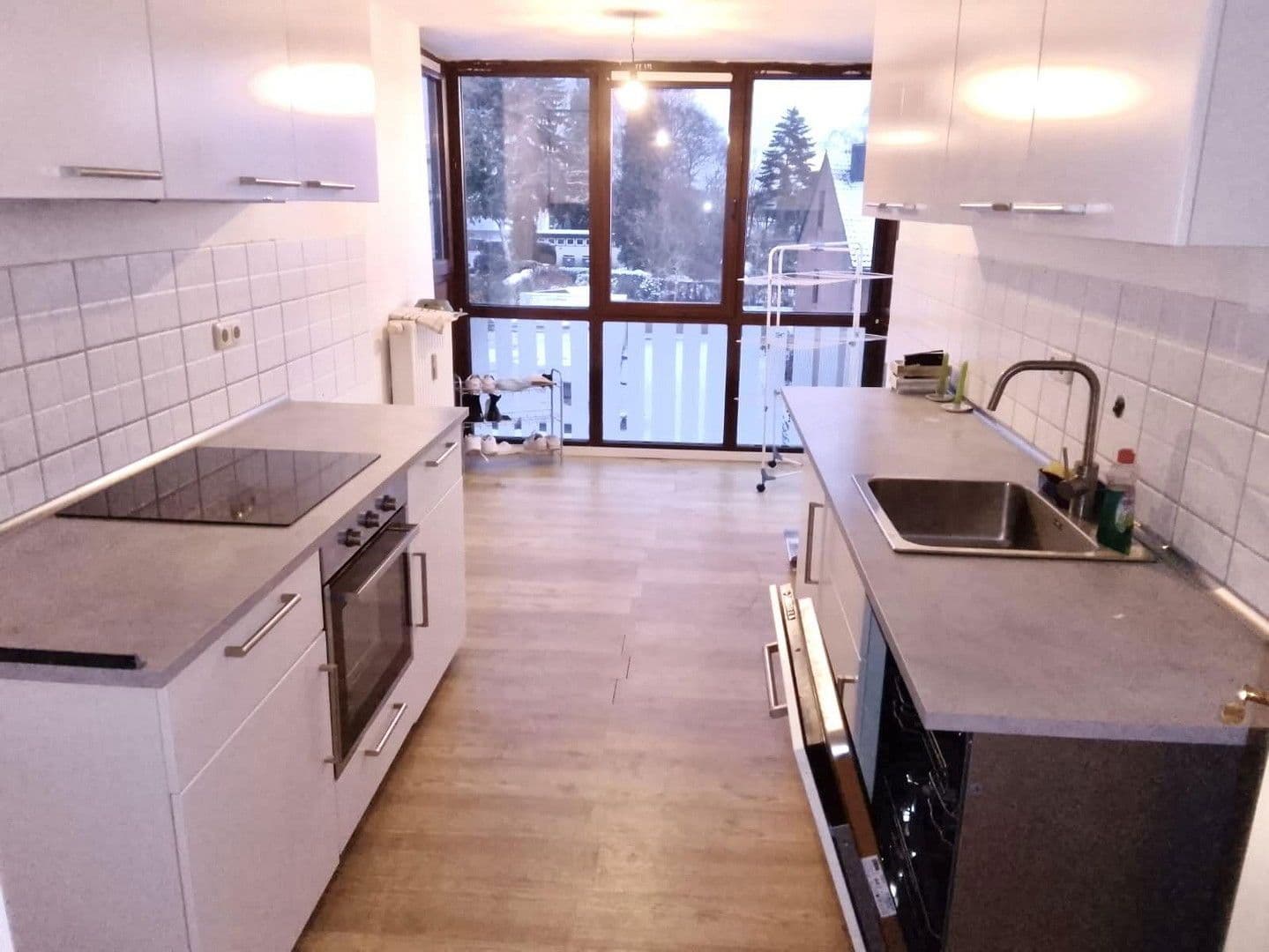 Prenájom bytu 3-izbový 97 m², Horbacher Straße 333, Aachen, Severné Porýnie - Westfálsko Prenájom bytu 3-izbový 97 m², Horbacher Straße 333, Aachen, Severné Porýnie - Westfálsko