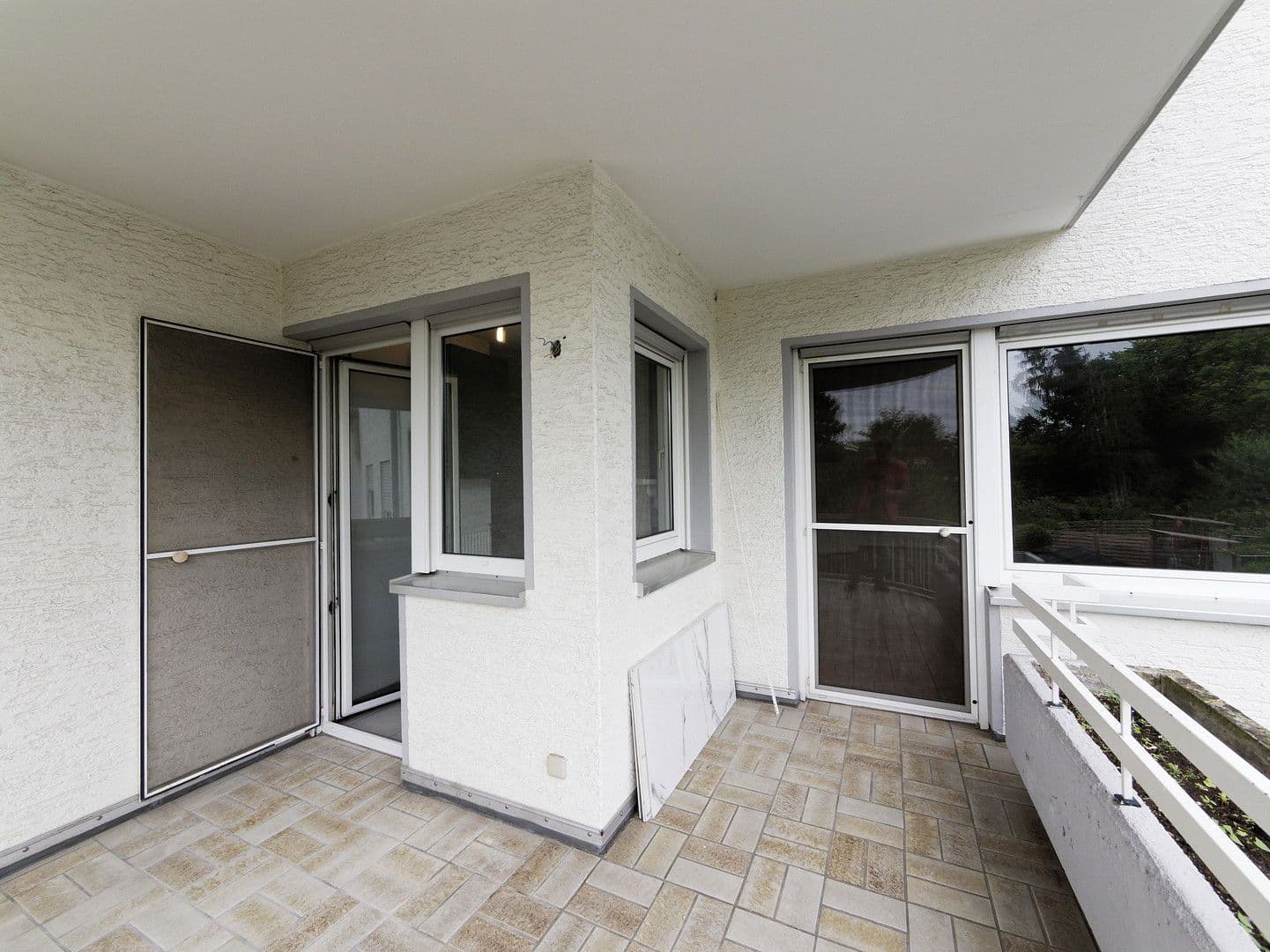 Prenájom bytu 3-izbový 87 m², Köln, Severné Porýnie - Westfálsko Prenájom bytu 3-izbový 87 m², Köln, Severné Porýnie - Westfálsko