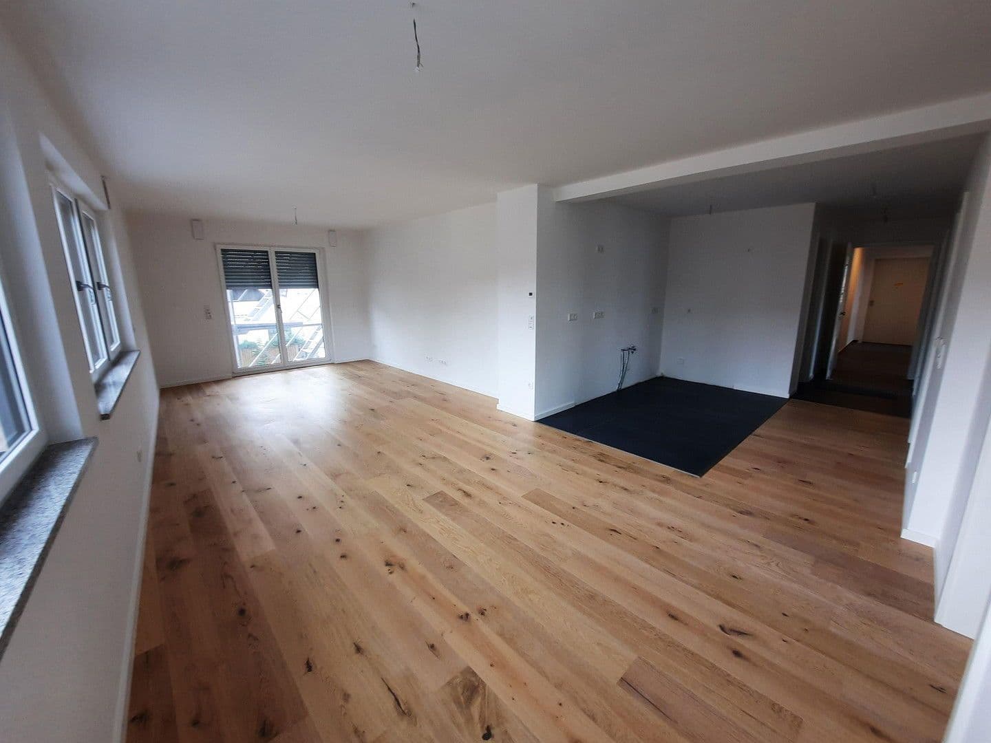 Prenájom bytu 3-izbový 77 m², Hopfengartenweg 8, Nürnberg, Bavorsko Prenájom bytu 3-izbový 77 m², Hopfengartenweg 8, Nürnberg, Bavorsko